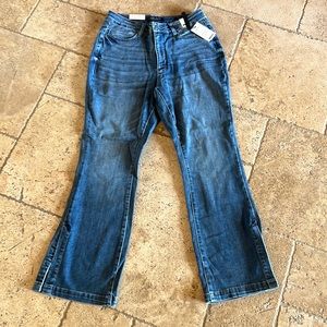 Size 16 slim boot Judy blue jeans.